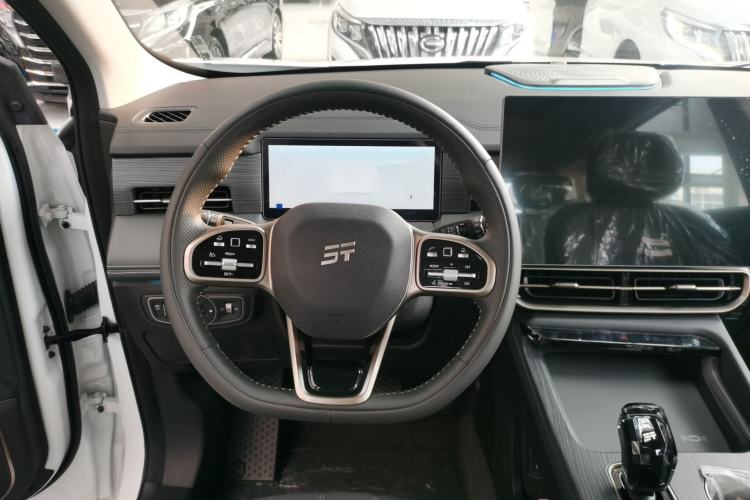 Used JETOUR X90 PRO 2024 1.6T DCT Luxury Edition 7-Seater
