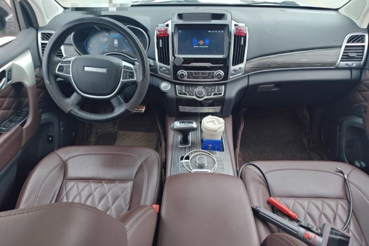 Used Haval H9 2020 2.0T Gasoline 4x4 Luxury 7-Seater Center Console