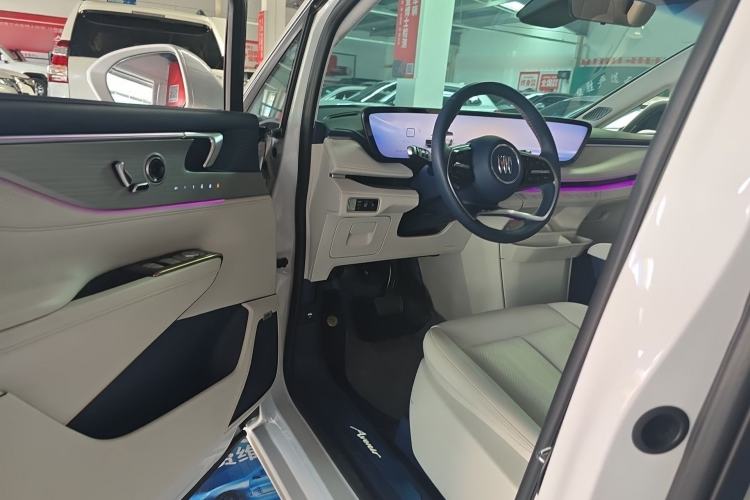 Used Buick GL8 New Energy 2024 Lu Zun Luxury Edition 7-Seater Driver Seat