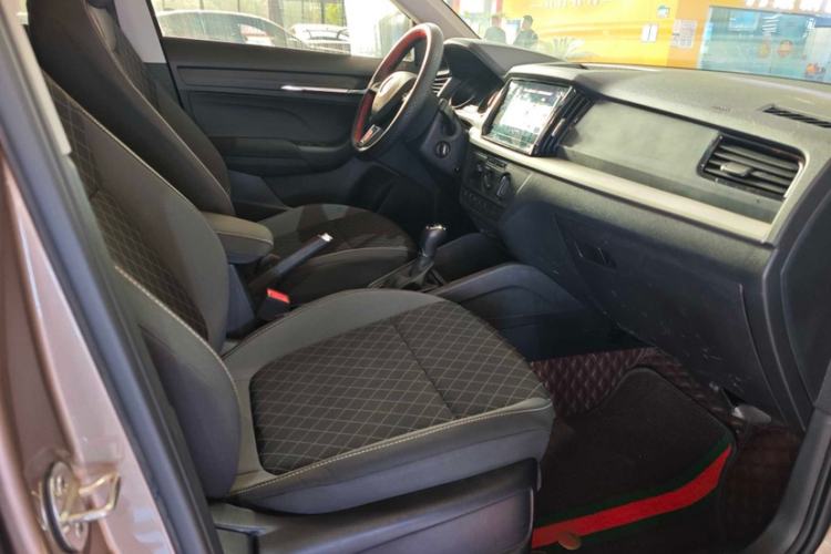 Used Skoda Kamiq 2021 1.5L Automatic Standard Edition
