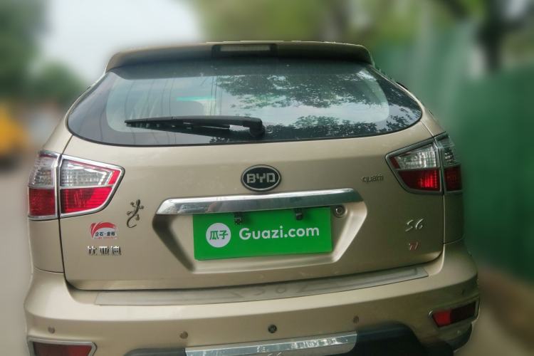 Used BYD S6 2014 1.5TI Manual Luxury 5-Seater
