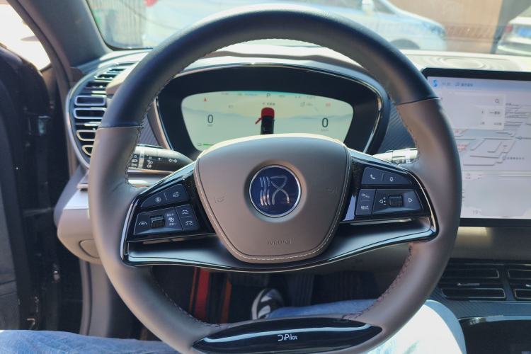 Used BYD Han 2024 DM-i Glory Edition 121KM Prestige Model