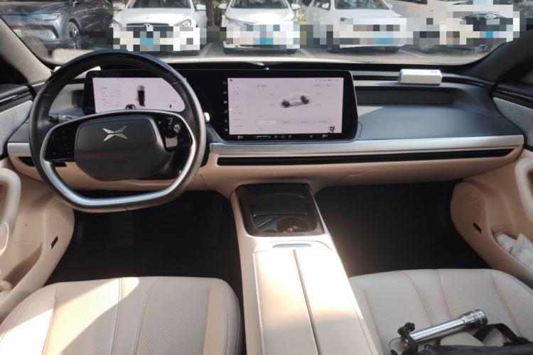 Used XPeng P7 2022 670E+