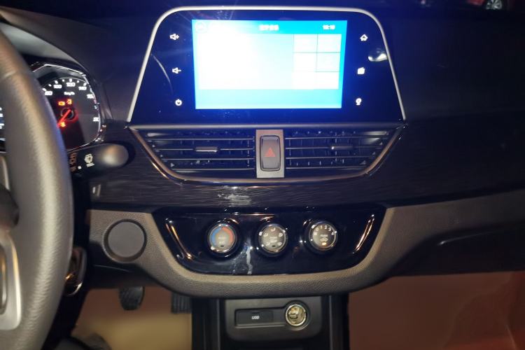 Used Baojun 310 2016 1.2L Manual Luxury Model