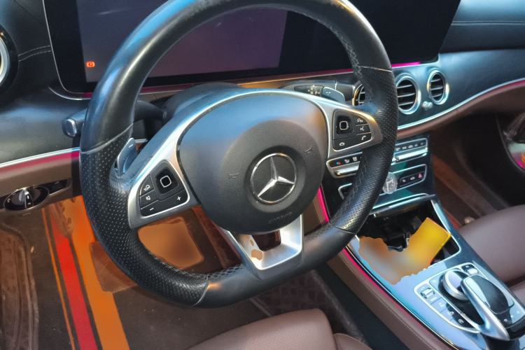 Used Mercedes-Benz E-Class 2016 E 200 L Sport Edition Steering Wheel