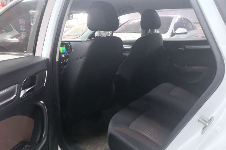 Used Roewe i6 2020 PLUS 1.6L CVT 4G Connected Glory Luxury Edition