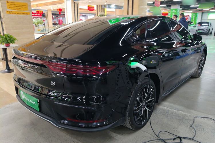 Used BYD Han 2025 DM-i 125KM Prestige Model
