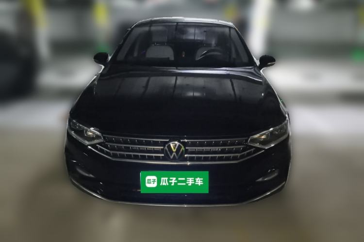 Used Volkswagen Magotan 2023 2 Million Units Commemorative Edition 330TSI DSG Luxury Version Front