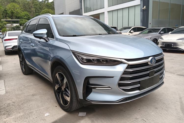 Used BYD Tang New Energy 2023 DM-i Champion Edition 112KM Prestige Model Front Right 45 Deg
