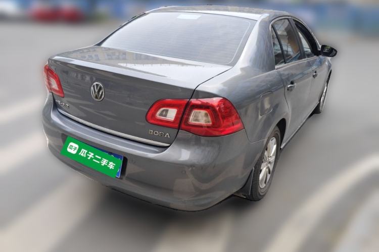 Used Volkswagen Bora 2012 1.6L Automatic Comfort Edition
