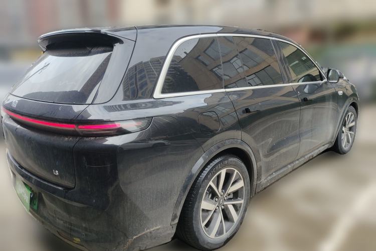 Used Li Auto L8 2023 Pro Model
