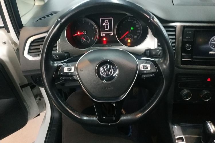 Used Volkswagen Golf Sportsvan 2019 280TSI Automatic Trendy Model China VI Standard