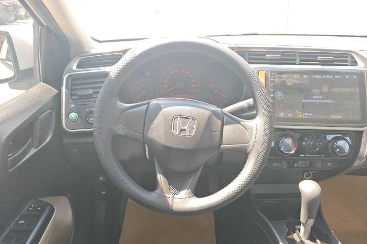 Used Honda Greiz 2016 1.5L CVT Classic Edition
