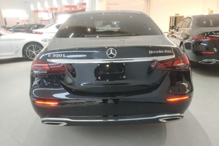 Used Mercedes-Benz E-Class 2023 Updated E 300 L Fashion Edition
