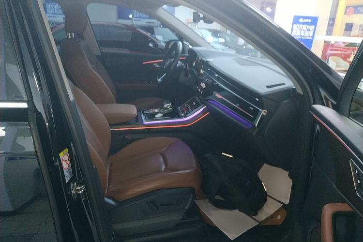 Used Audi Q7 2021 55 TFSI quattro S line Sport model