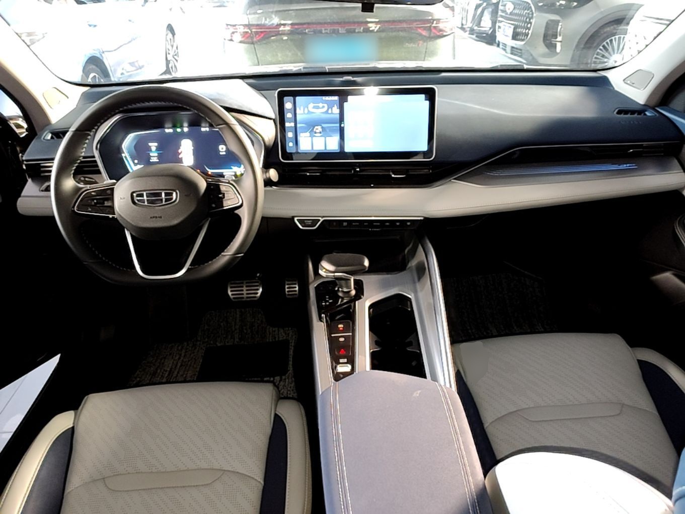 Geely Auto Preface 2023 2.0TD Prestige Version — снимка 12
