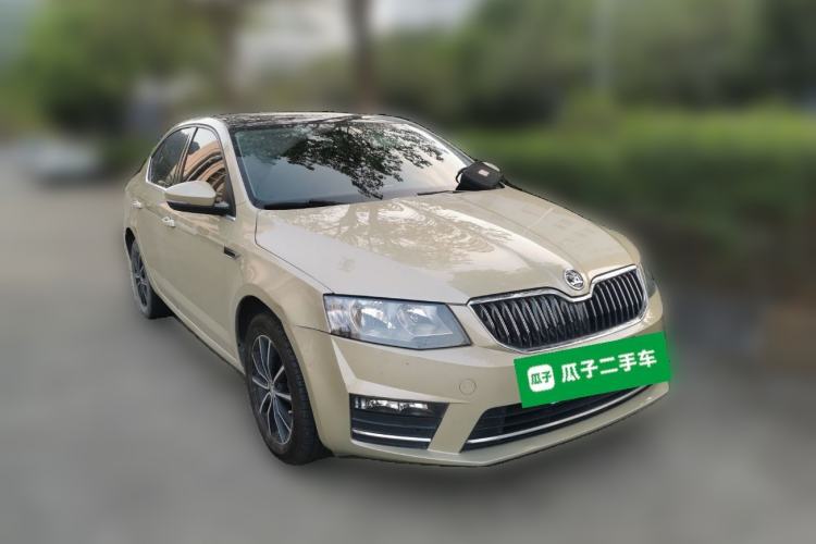 Used Skoda Octavia 2017 1.6L Automatic Smart Drive Edition