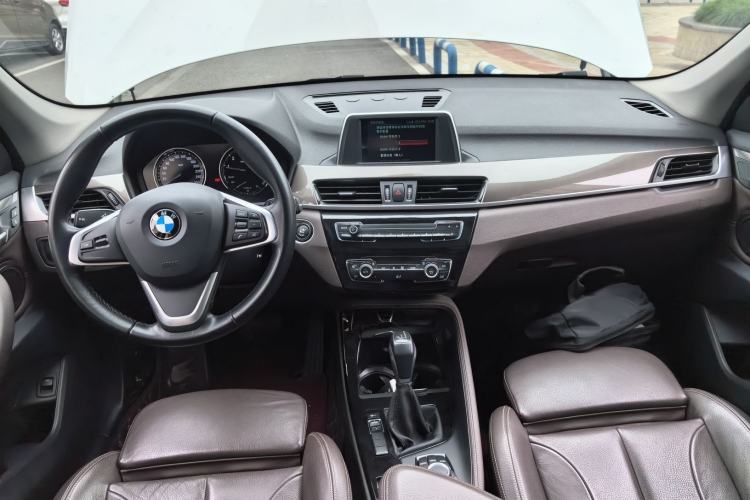 Used BMW X1 2018 sDrive18Li Luxury Model
