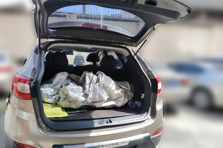 Used Hyundai ix35 2013 2.0L Automatic Two-Wheel Drive Smart GLS China IV Standard