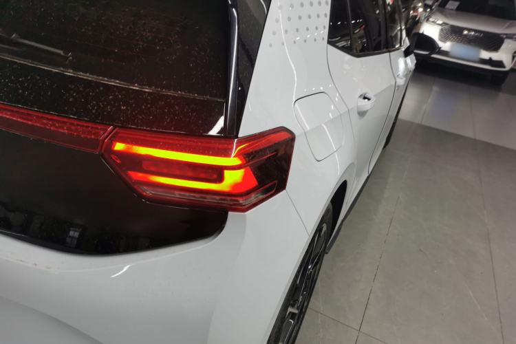 Used Volkswagen ID.3 2023 Upgraded Model Pure Intelligent Enjoyment Version Right Rear Taillight