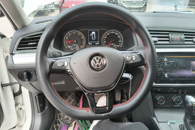 Used Volkswagen Lamando 2021 230TSI DSG Fashion Edition