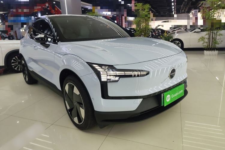 Used Volvo EX30 2025 Rear-Drive Long-Range Version Ultra
