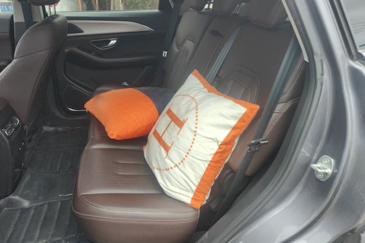 Used JETOUR X90 PLUS 2021 1.6TD DCT Villa 7-Seater
