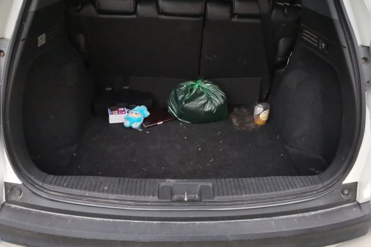 Used Honda XR-V 2019 1.5L CVT Classic Edition China VI Trunk