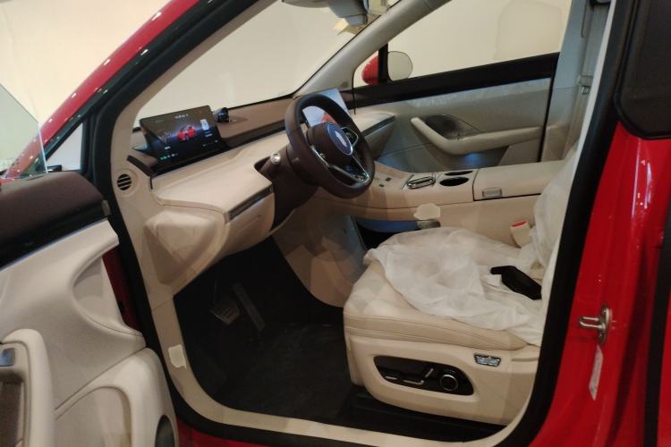 Used Hima Luxeed R7 2026 Model Pure Electric Max+ Left Front Seat