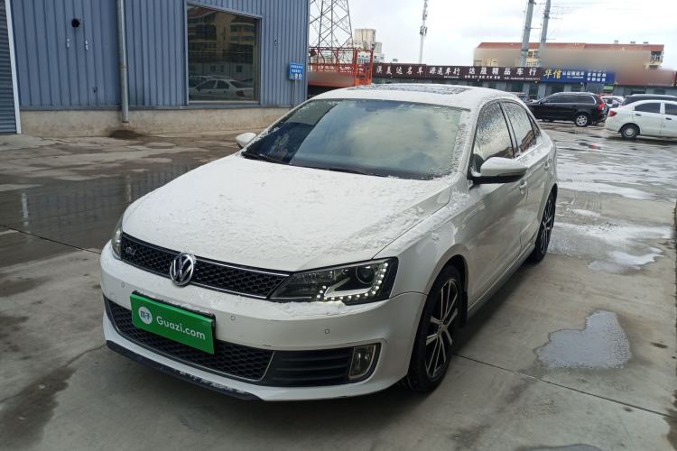 Used Volkswagen Sagitar 2013 2.0 TSI GLI