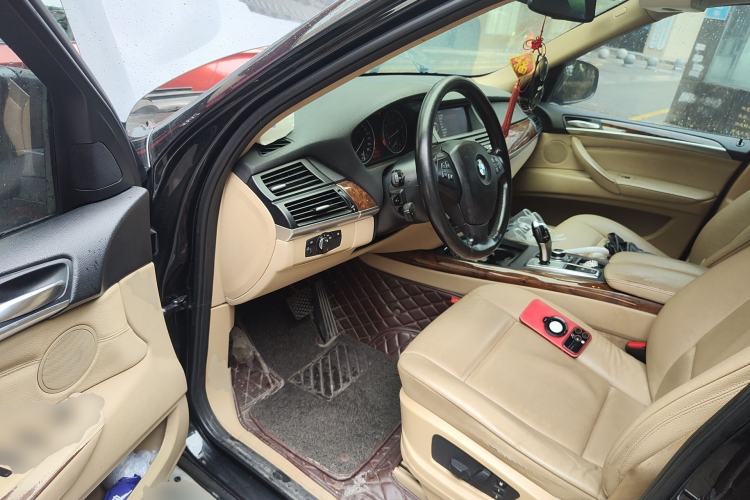 Used BMW X5 2011 xDrive35i Leading Model