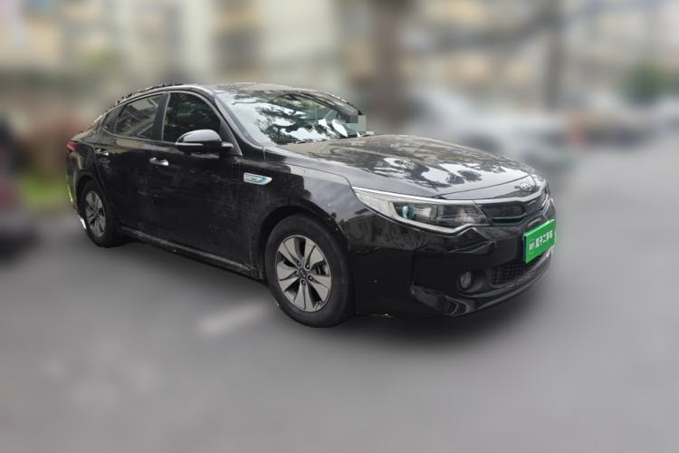 Used Kia K5 2016 2.0L Hybrid LUX Front Right 45 Deg