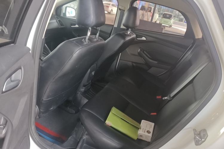 Used Ford Focus 2017 Hatchback 1.6L Automatic Comfort Plus SmartDrive Edition
