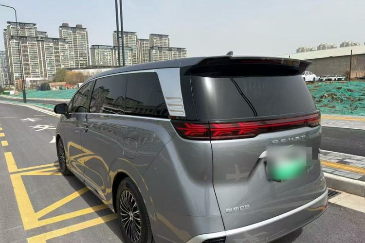 Used Denza D9 2022 DM-i 970 Four-Wheel Drive Flagship Model