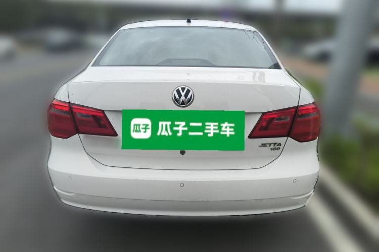 Used Volkswagen Jetta 2015 Value Edition 1.6L Automatic Comfort Version
