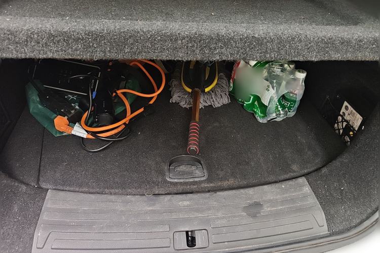 Used Roewe RX5 New Energy 2017 eRX5 50T Hybrid Connected Prestige Flagship Edition
