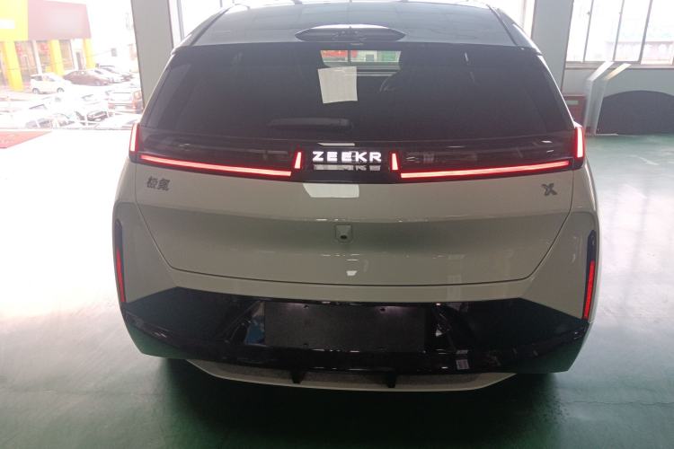 Used Zeekr X 2025 Four-Seater Rear-Drive Cube Version
