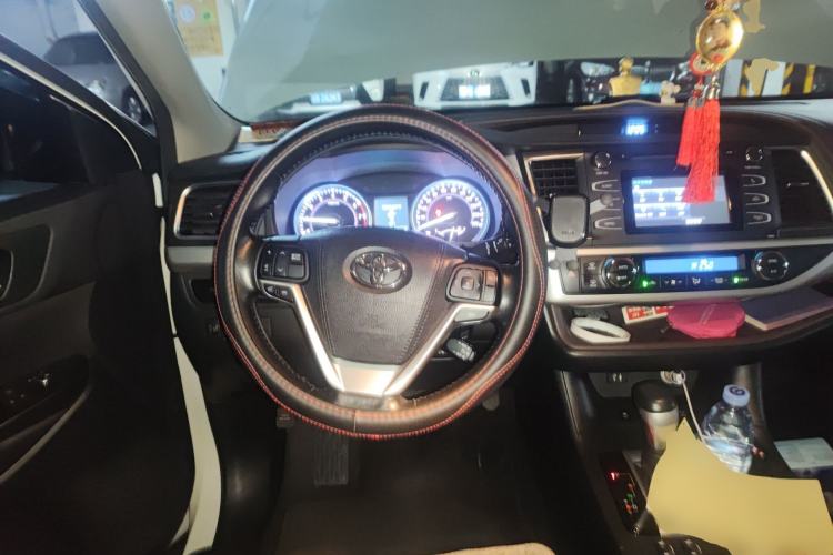 Used Toyota Highlander 2017 2.0T Four-Wheel Drive Luxury Edition 7 Seats
