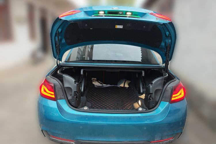 Used BMW 4 Series 2019 425i Convertible M Sport Night Edition Trunk