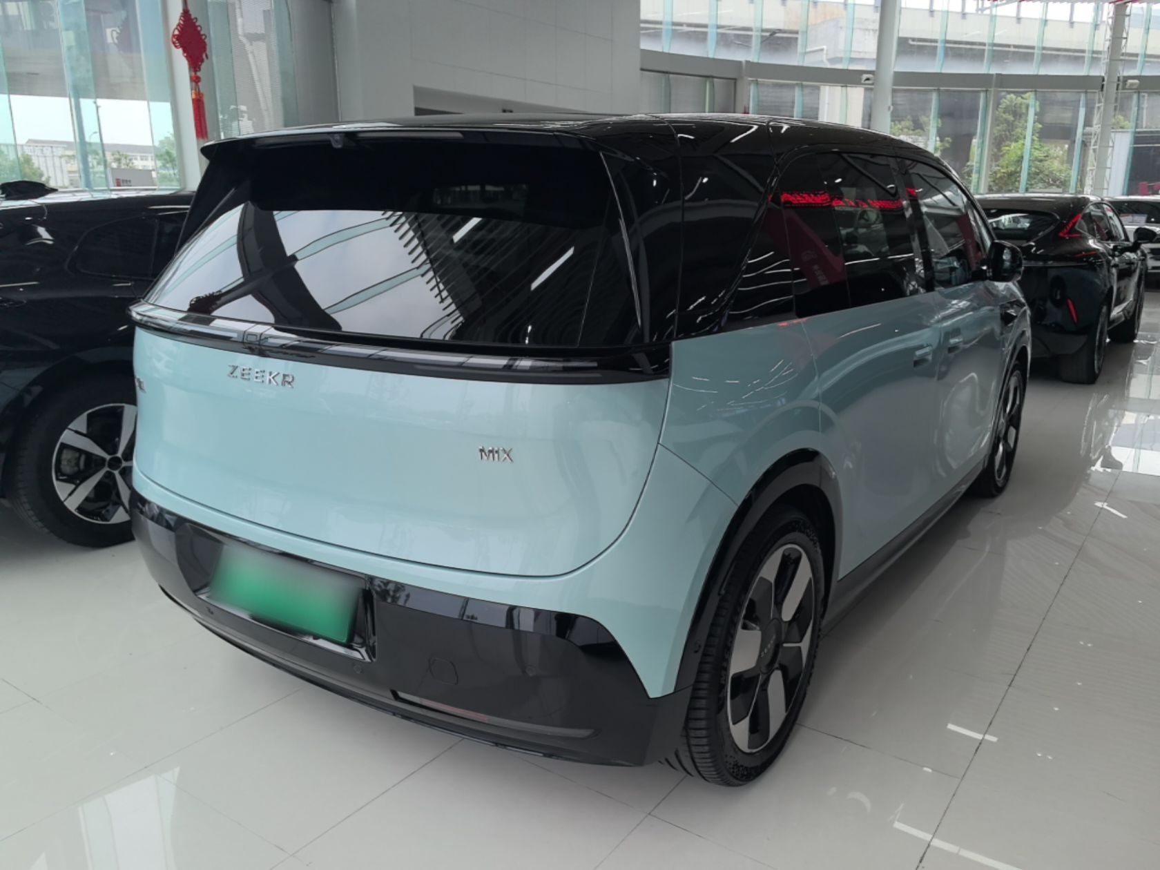 Zeekr MIX 2025 Intelligent Driving Version — снимка 6