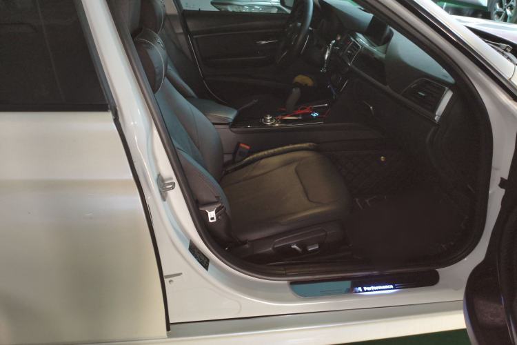 Used BMW 3 Series 2016 320Li Fashion Model
