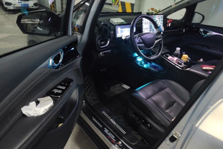 Used AION V 2023 Plus 70 Smart Tech Edition Lithium Iron Phosphate