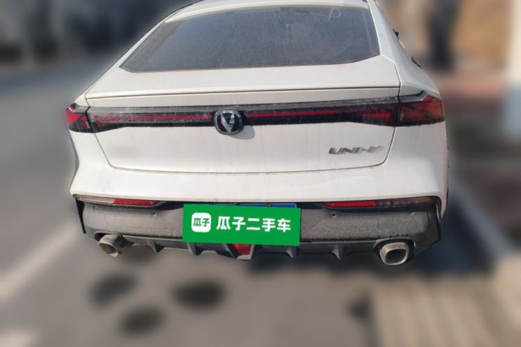 Used CHANGAN UNI-V 2023 1.5T Premium Model