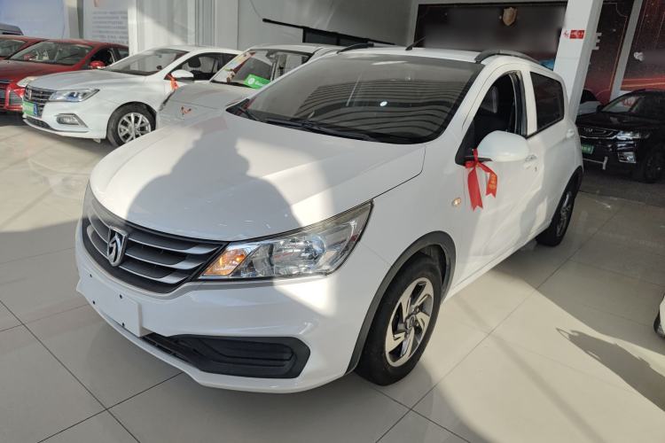 Used Baojun 310 2016 1.2L manual Comfort trim level