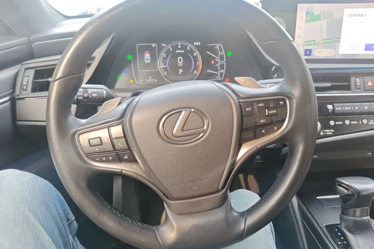 Used Lexus ES 2022 200 Excellence Edition