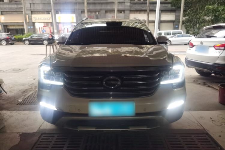 Used GAC Trumpchi GS8 2017 320T Two-Wheel Drive Luxury Smart Connectivity Version (7 Seats)