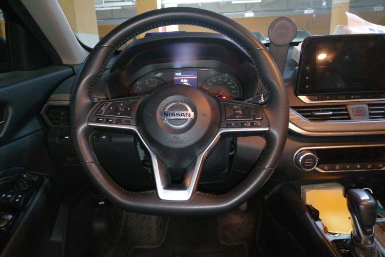 Used Nissan Teana 2021 2.0L XL Comfort Edition Steering Wheel