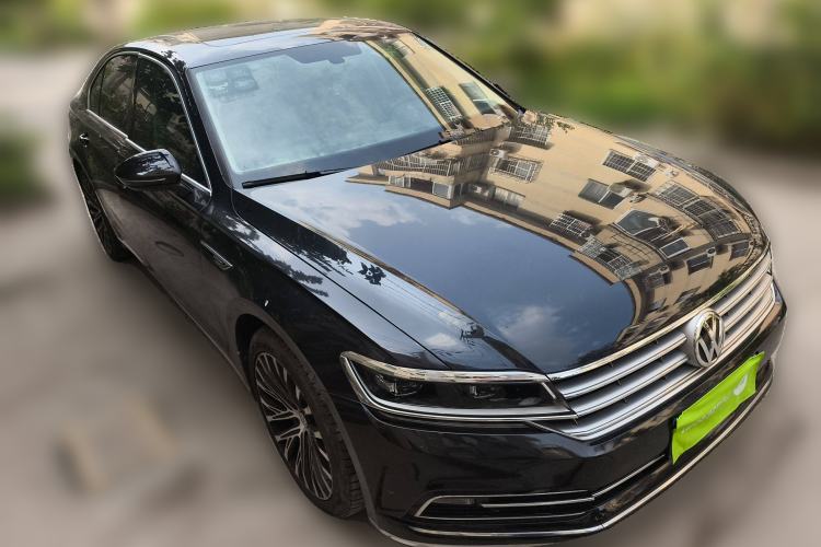 Used Volkswagen Phideon 2016 380TSI Two-Wheel-Drive Luxury Edition
