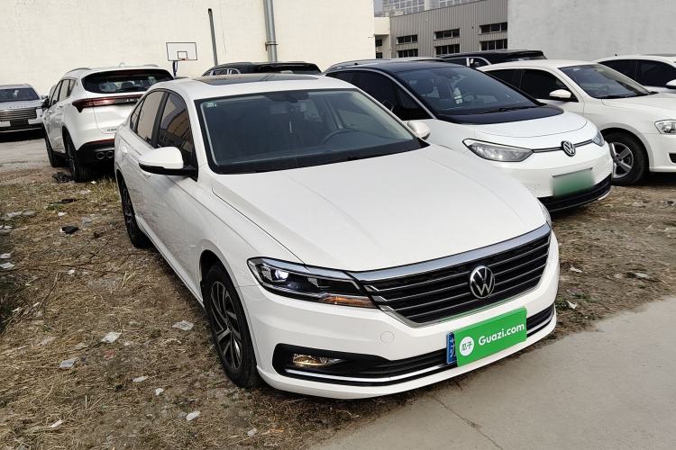 Used Volkswagen Lavida 2022 280TSI DSG Comfort Edition Front Right 45 Deg