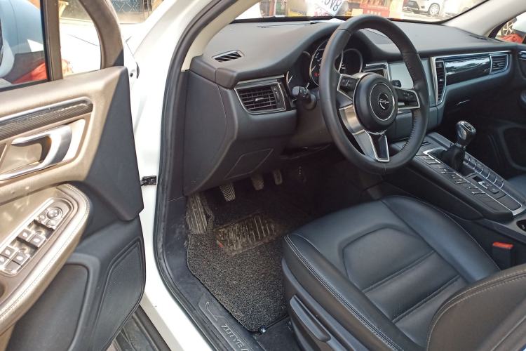 Used Zotye SR9 2017 2.0T Manual "Ultimate Light" Edition